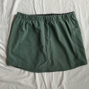 Patagonia Happy Hike Skort Skirt Green Size L
